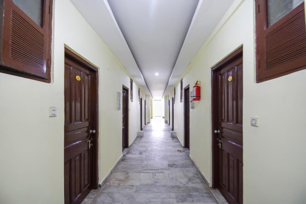 Oyo Flagship Vibes Hotel Nālāgarh Kültér fotó